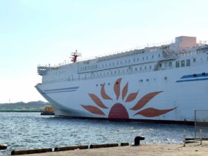 商船三井ミュージアム ふねしる では、海運産業について楽しく学べる展示があります。大人から子どもまで楽しめるので、町内会や子ども会の団体旅行としてもおすすめです。